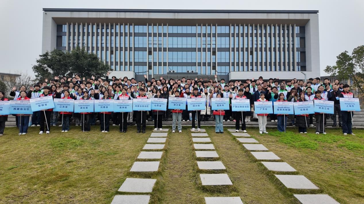 d7177a0f-cf8d-4411-bc6d-14b329f64821